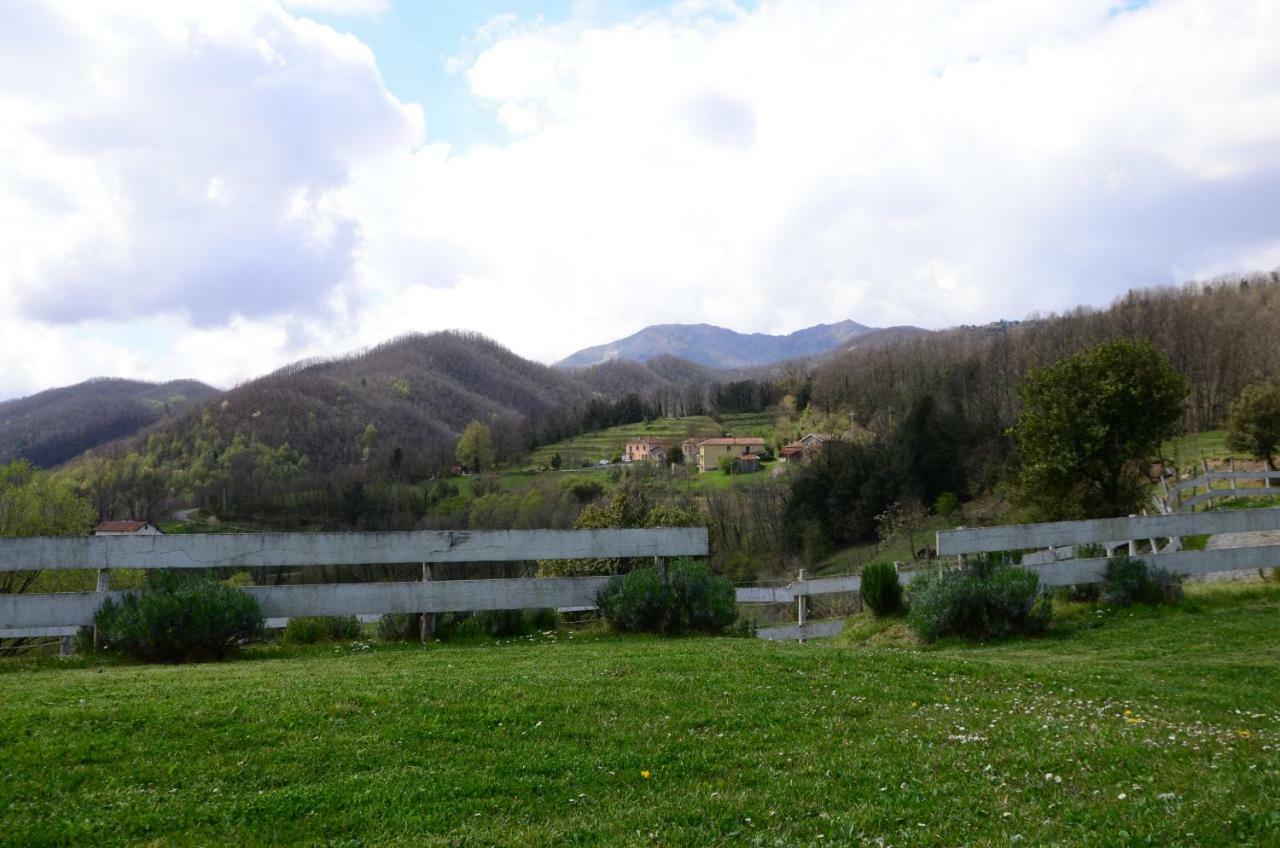 Agriturismo Dei Legi San Pietro Vara ภายนอก รูปภาพ